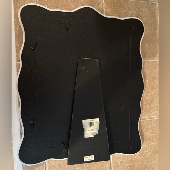 Floral Ribbon Ceramic Picture Frame - Picture 2 of 6